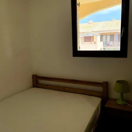 Mezzanine Sur La Lagune Avec Piscine Apartmán *