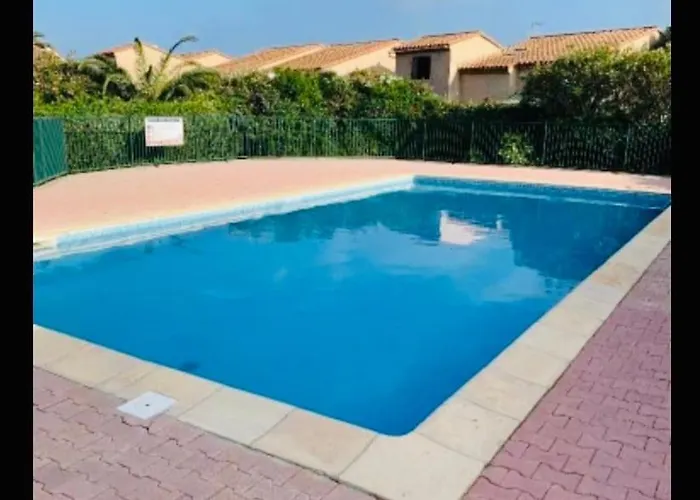 Mezzanine Sur La Lagune Avec Piscine Saint-Cyprien (Pyrenees-Orientales)