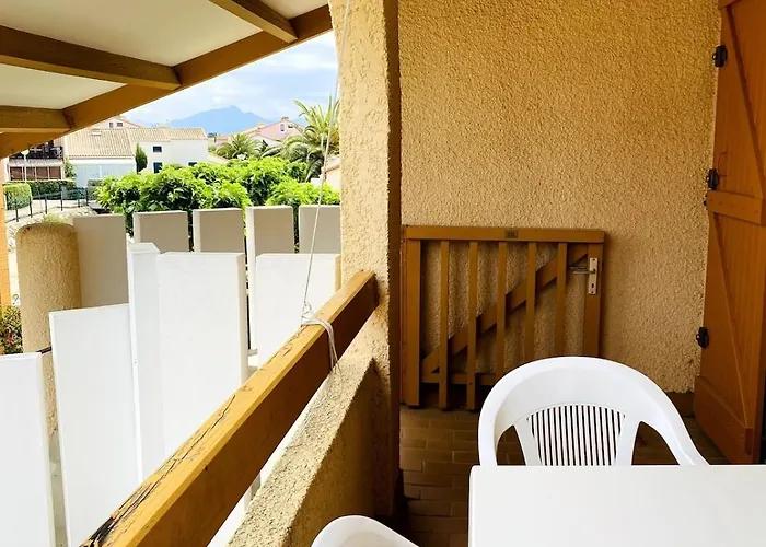 Daire Mezzanine Sur La Lagune Avec Piscine *
